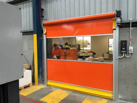 ES40 Rapid Roller Door Remax Doors