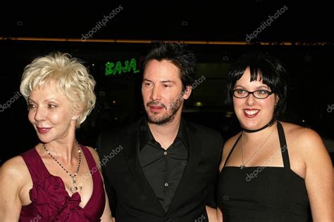 Patricia taylor reeves | Patricia Taylor, Keanu Reeves and Kim Reeves ...