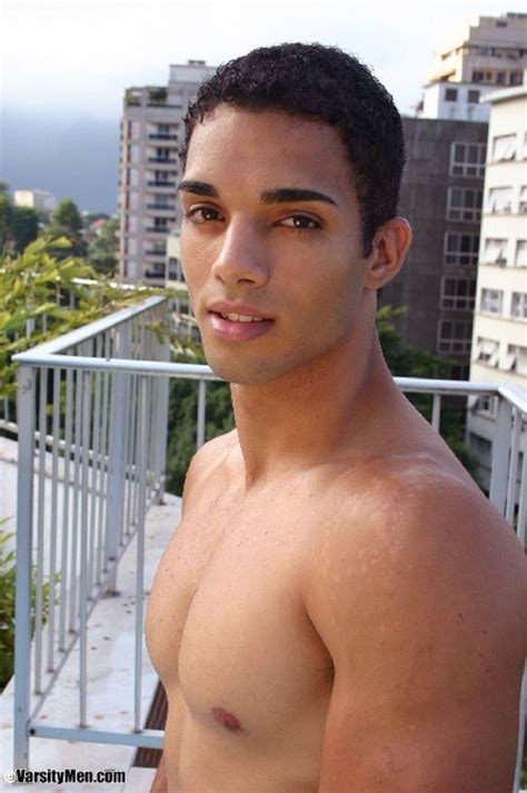 Hot Dudes Good Mood On Twitter RT ArcAngelys Sharing Everything From Twinks To Varsity Men