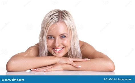 Het Jonge Glimlachen Van De Vrouw Van De Blonde Stock Foto Image Of Vrij Glimlachen 5160498