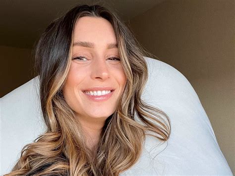 Bachelor In Paradise Alum Astrid Loch Dishes On Sex Of Baby No