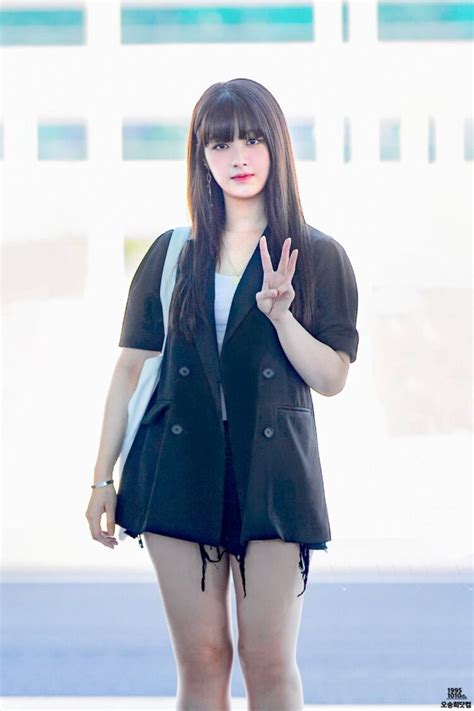 Hot Sexy Oh Seung Hee Bikini Pics