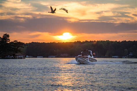 Lake Gaston NC: Fishing, Boating & Water Adventures
