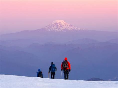 Adventure Guide - Full Circle Superior