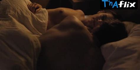 Riley Keough Nude Scene In The Gf Experience Tnaflix