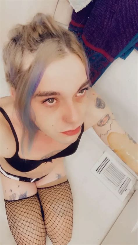 Pro Deepthroat Lingerie Slut Shemale Ladyboy Ladyboy Porn Feat Carmenmelatonin Xhamster