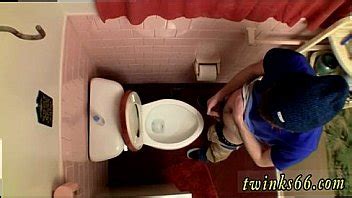 Nude Having Gay Sex Unloading In The Toilet Bowl XNXX