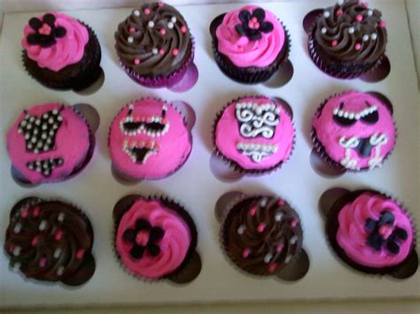 Lafayette Crews Cakes And Dainties Lingerie Shower Cupcakes