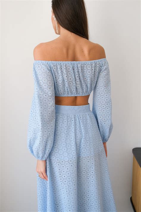 Юбка из шитья голубая