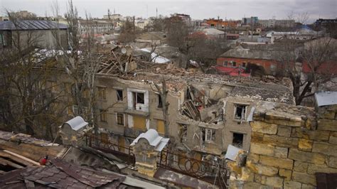 kherson  liberated   year    residents  returned
