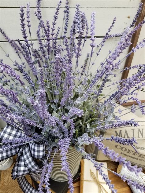 Farmhouse Lavender Arrangement – FarmHouse Florals