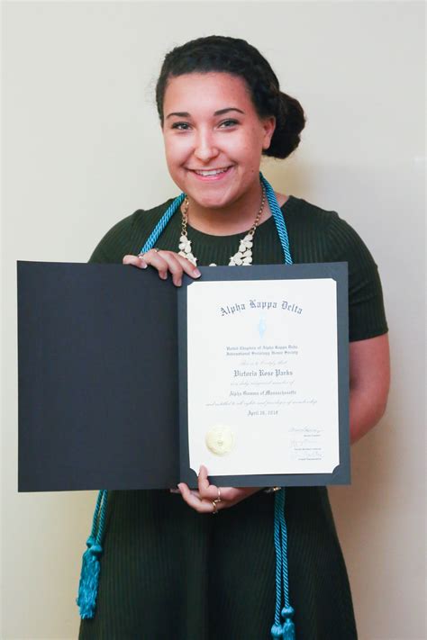 Victoria parks closures are affecting thousands of local visitors 9