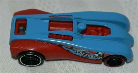 Hot Wheels 2011 Stunt Team Blue Car V5534 Made In Thailand EBay Blue Car Hot Wheels Team Blue