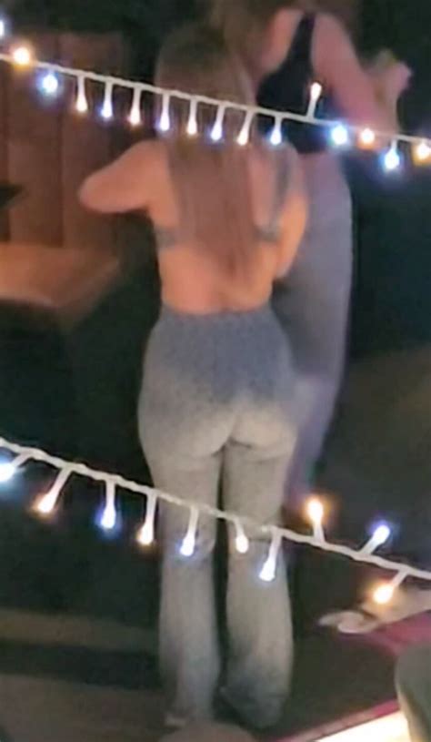 Grey Leggings Blonde Nightclub Girl Spandex Leggings Yoga Pants Forum