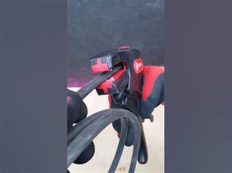 😲 Как работает стриппер для снятия оболочки с кабеля EKF WS-14 # ...