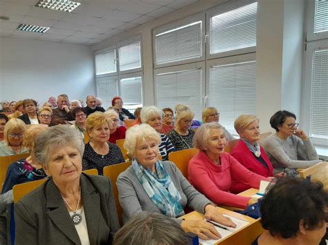 S Uchacze Uniwersytetu Trzeciego Wieku W Ostrowcu Wi Tokrzyskim