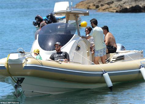 Lionel Messi S Partner Antonella Roccuzzo Shows Off Her Curves In A Mint Bikini In Ibiza Daily