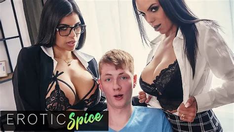 Free Latina Boobs Porn Videos XHamster