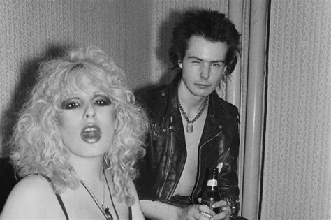 La Vida Desenfrenada De Sid Vicious Bajista De Los Sex Pistols Y Su Legado En El Punk Rd Musica