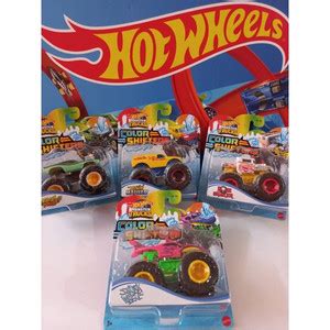 Jual Hot Wheels Monster Truck Color Shifters Monster Truck Berubah Warna Bone Shaker Kota