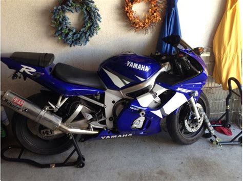 Buy 2002 Yamaha Yzf R6 On 2040 Motos