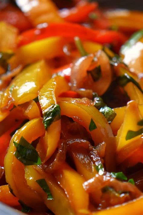 easy peperonata italian peppers recipe  loves biscotti
