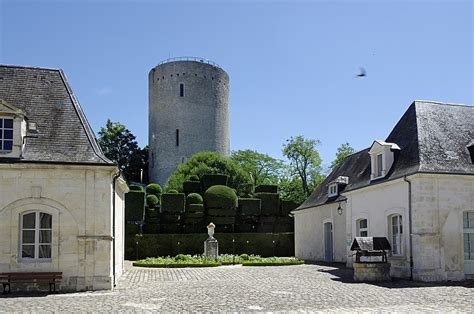 Tour Blanche Issoudun Pa Monumentum