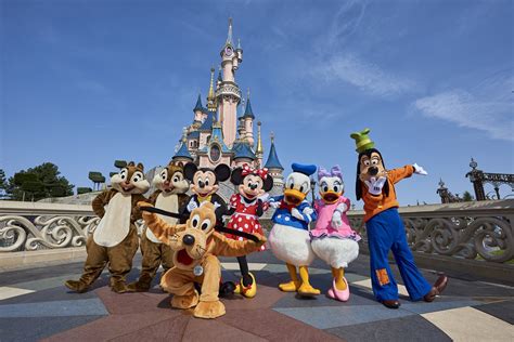 New Character Experiences For The Summer At Disneyland Paris DLP Town