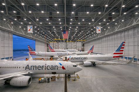 American Airlines Hangar 2 At O Hare International Airport In Chicago