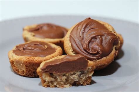 Nutella Chocolate Chip Cookie Cups