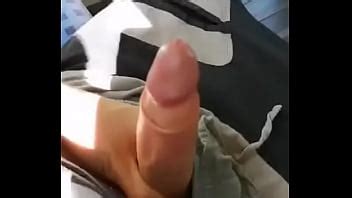 Sacando mi polla en tren público XVIDEOS