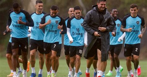 Lucas Perri E J Nior Santos Botafogo Fecha Elenco Dez Refor Os