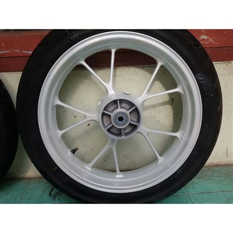 Jual Paket cat putih mutiara 200ml cat dasar putih 100ml cat mutiara