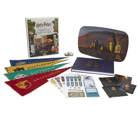 Harry Potter: Feasts & Festivities Deluxe Gift Set - Limited Edition ...