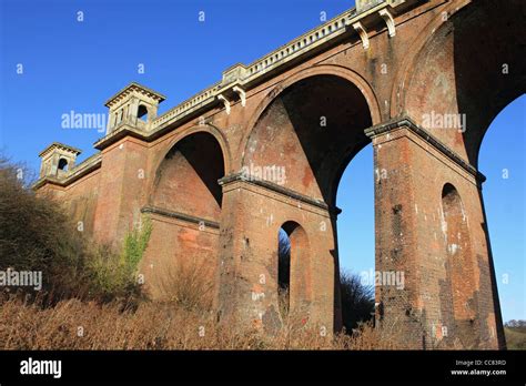 Ouse Valley Viaduct Balcombe Viaduct Over The River Ouse On The