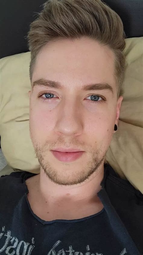 Got A Haircut And Feeling Really Good About It Nudes Gaybrosgonemild NUDE PICS ORG