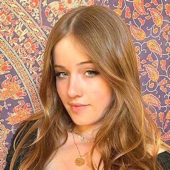 Fae NymphyFairyX Babe Page Watch This Adult Model On FreeOnes