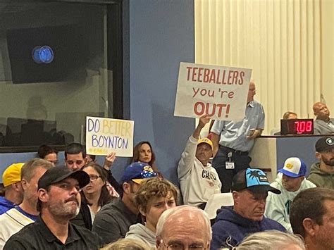 Boynton Beach parents express anger, frustration about closure of