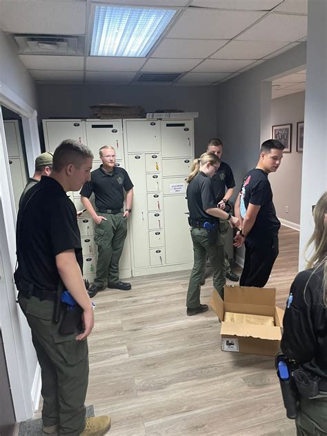 Learn About The Visitation Hours And Dress Code Policies Required At The Jessamine Co Detention Center For All Visitors 1