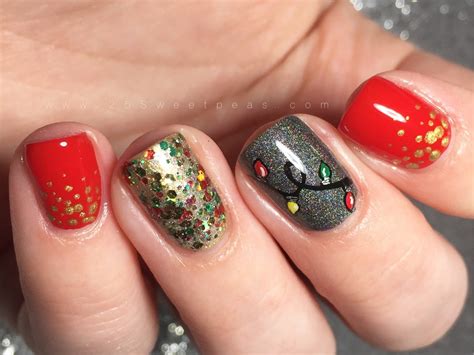 Christmas Lights Nails — 25 Sweetpeas
