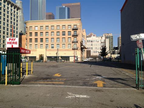 spring st parking parking  los angeles parkme