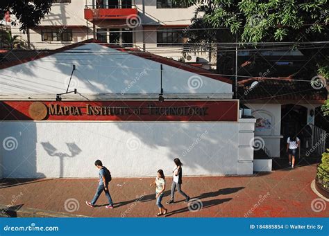 Mapua Institute of Technology College Facade in Manila, Philippines ...