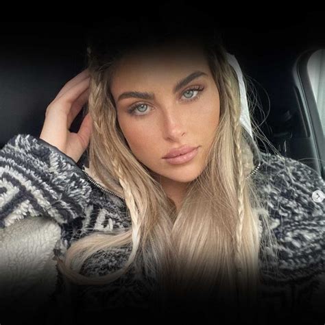 Paige Lorenze - Age, Bio, Birthday, Family, Net Worth | National Today