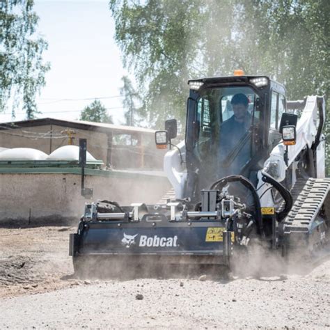 Bobcat T Compact Track Loader Grays Machinery Yorkshire