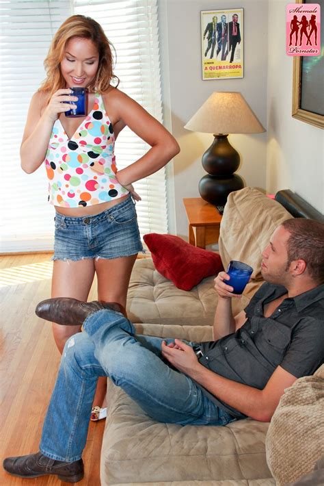 TGirl Pornstar Starring Khloe Hart Hot Pictures CoedCherry