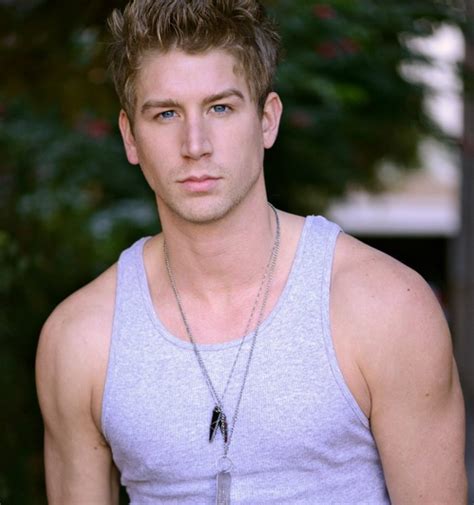 GAY MANS PLEASURE RYAN McINTYRE FULL FRONTAL IN SHAMELESS