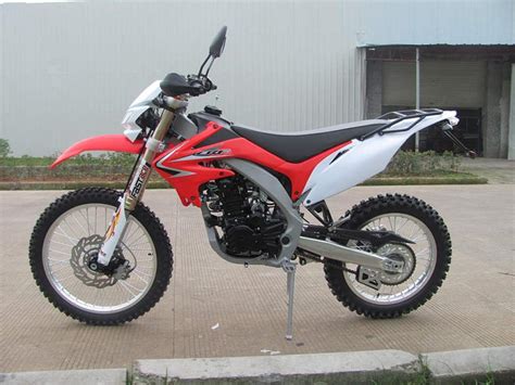 Mikilon Mikilon CD250D-1 - Moto.ZombDrive.COM