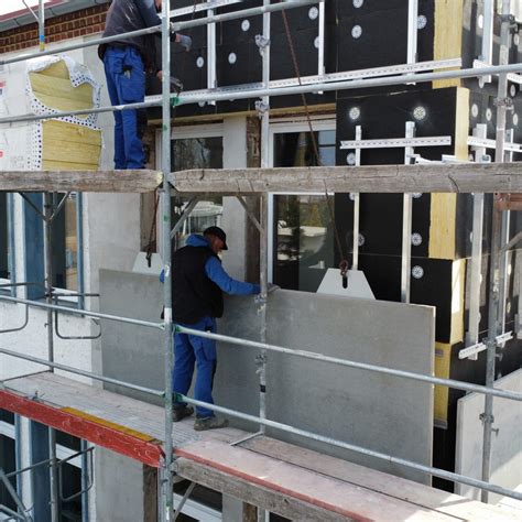 Fassadengestaltung am Bürogebäude mit Carbonplatten Betonwerk Oschatz