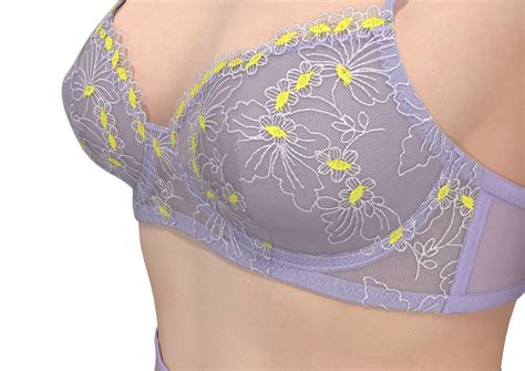 Shop Our Customized Soft Lingerie Women Floral Lace Bra Set