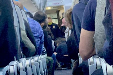 American Airlines flight diverted after unruly passenger subdued